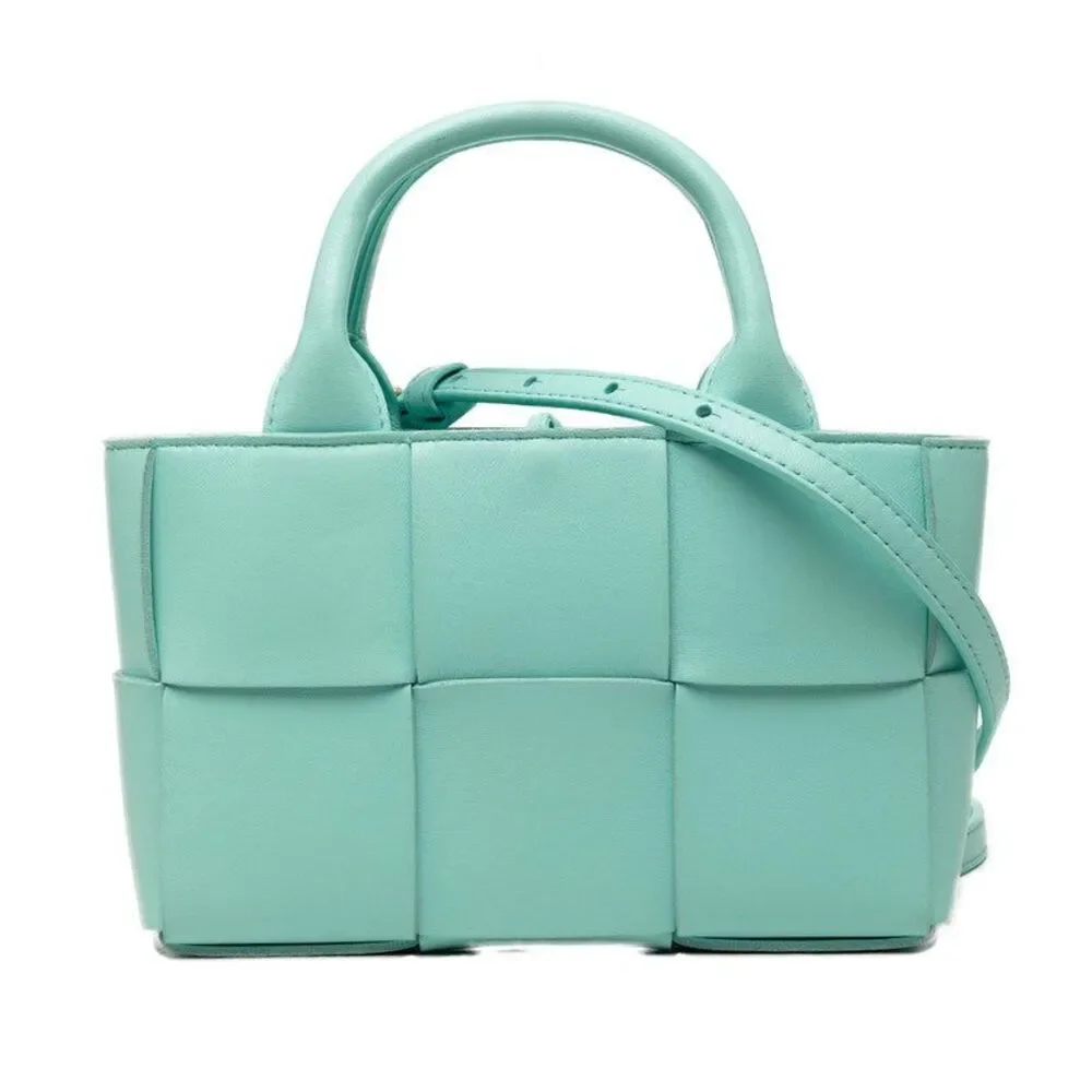 Bottega Veneta Maxi Intrecciato 2-Way Tote Bag